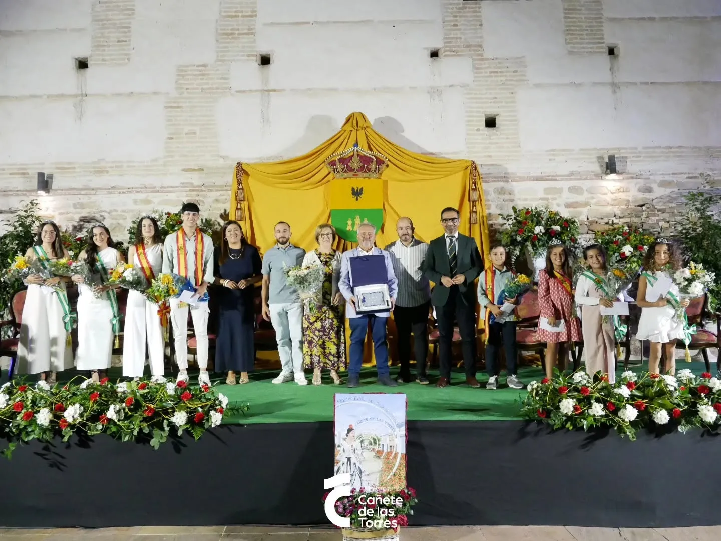 Coronación de la Reina, Damas y Míster 2025. Foto: Ayuntamiento