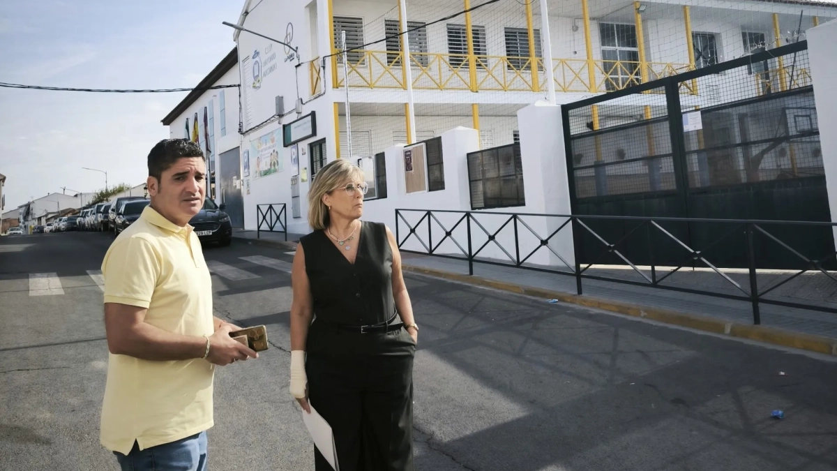 Visita de la diputada Tatiana Pozo a Pedro Abad. Foto: Diputación Visita de la diputada Tatiana Pozo a Pedro Abad. Foto: Diputación