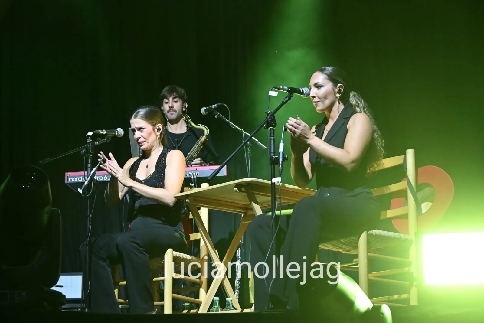 María Peláe y Carril Bicil