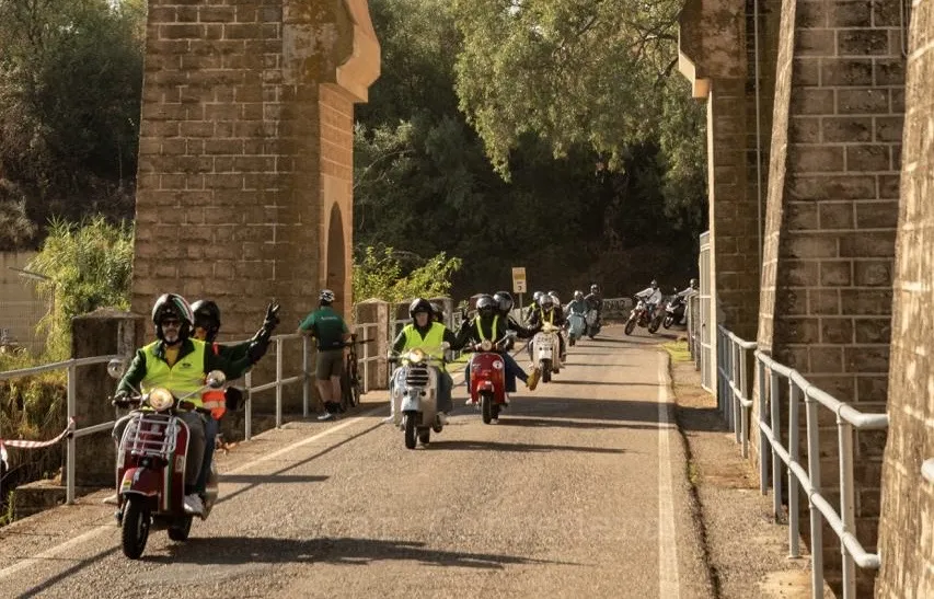 La ruta ha contado con más de un centenar de participantes. Foto: Óscar Corredera