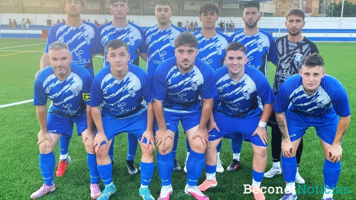 Once inicial de Villafranca CF en la derrota.