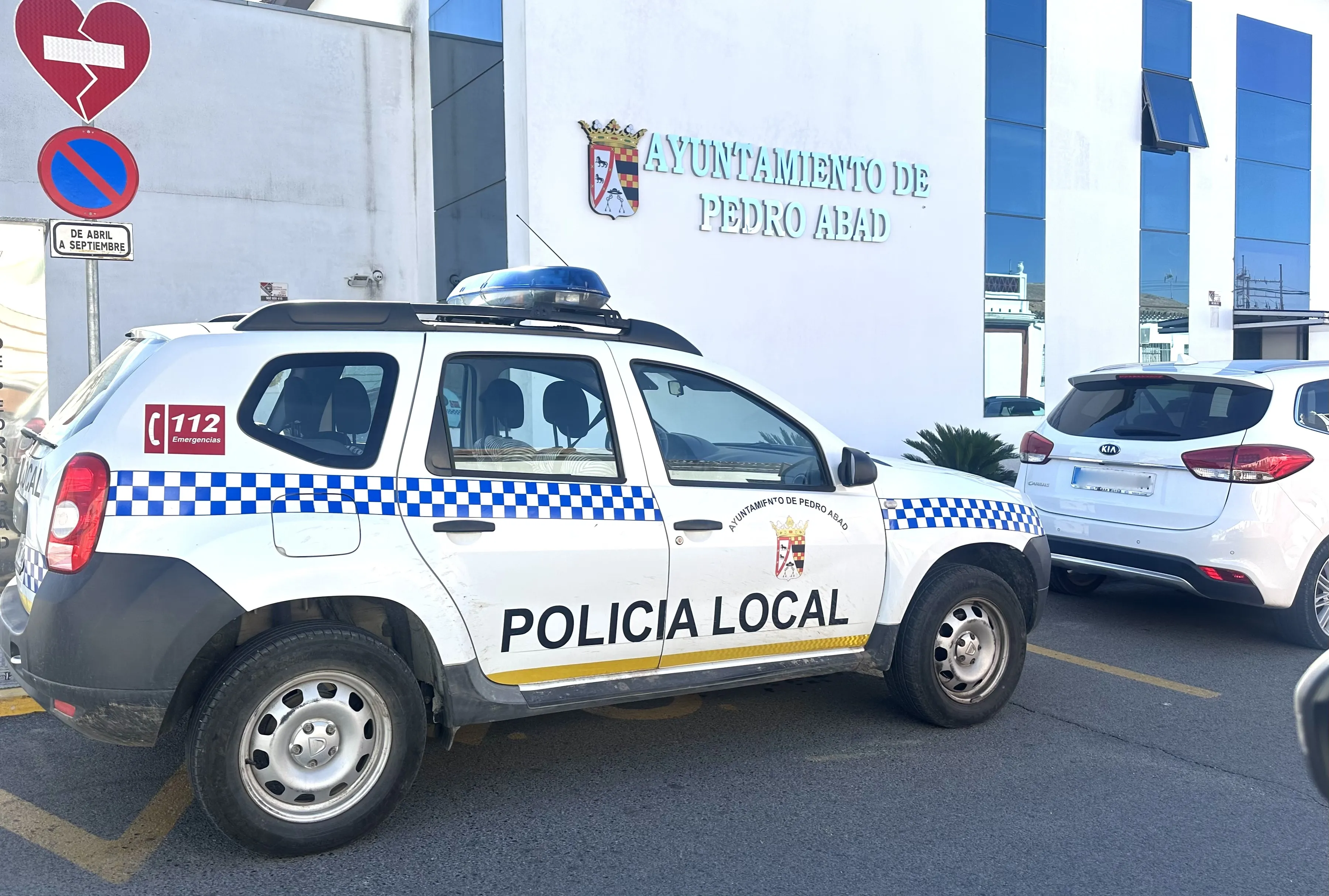 Vehículo de Policía Local de Pedro Abad.