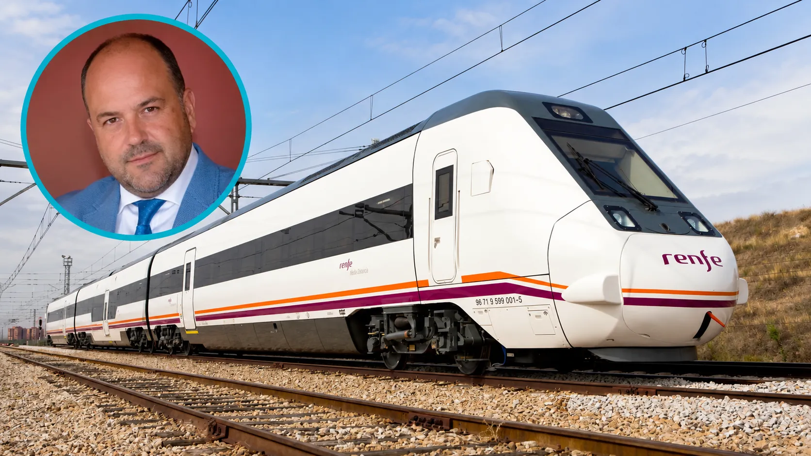 El carpeño viaja hacia Madrid en un AVE.