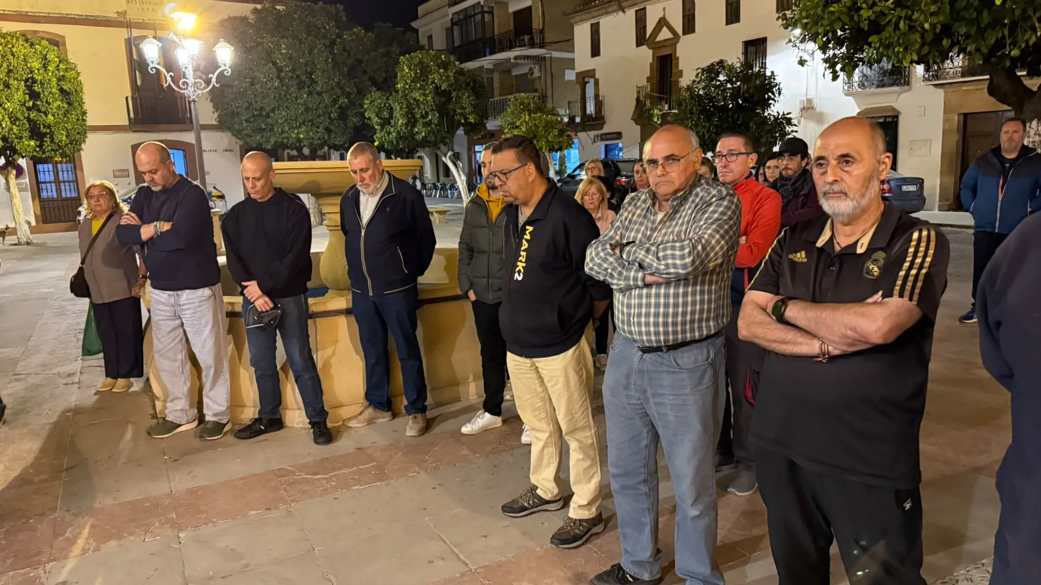 Minuto de silencio en Villa del Río