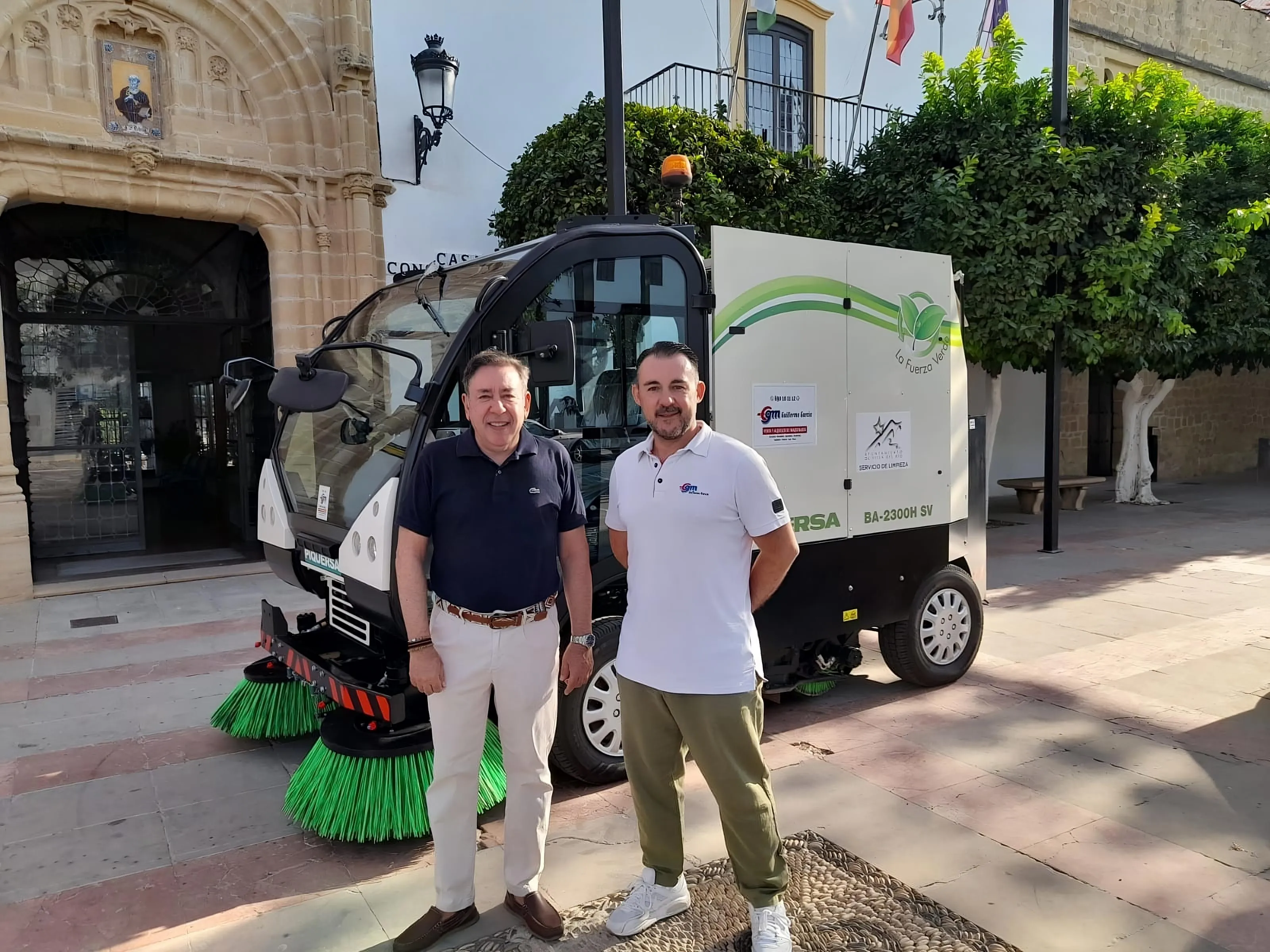 El Ayuntamiento invierte en maquinaria y mantenimiento de espacios públicos para una localidad más limpia y sostenible. Foto: Ayuntamiento de Villa del Río