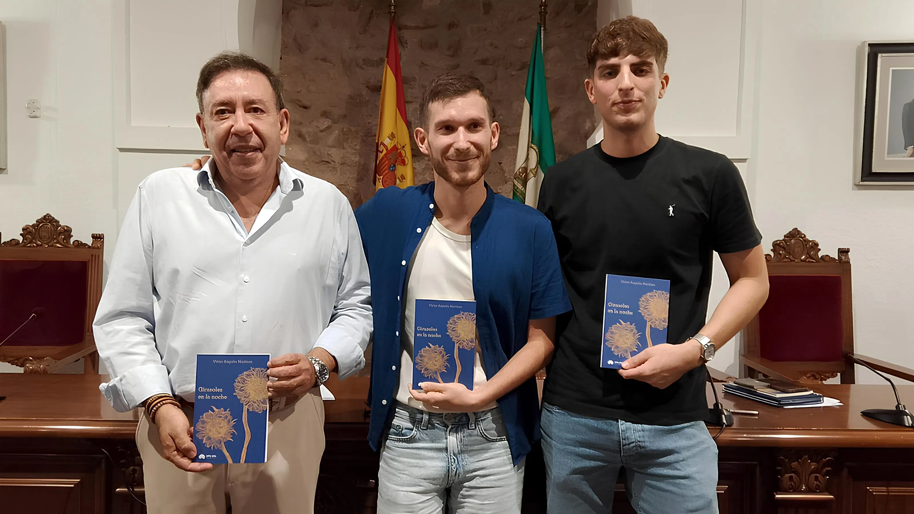 Presentación del libro 'Girasoles en la Noche'. Foto: Ayuntamiento de Villa del Río