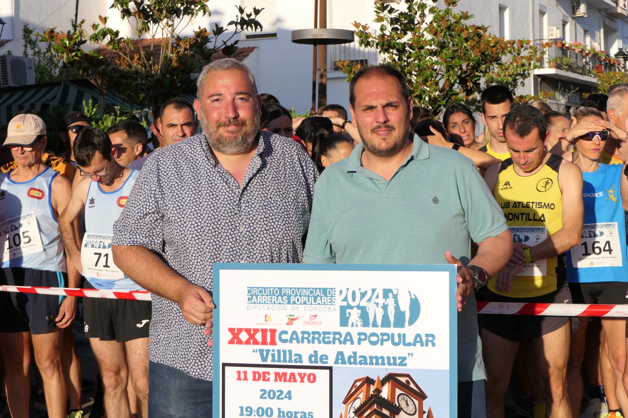 Momento previo al inicio de la carrera del 2024. Foto: Más Atletismo