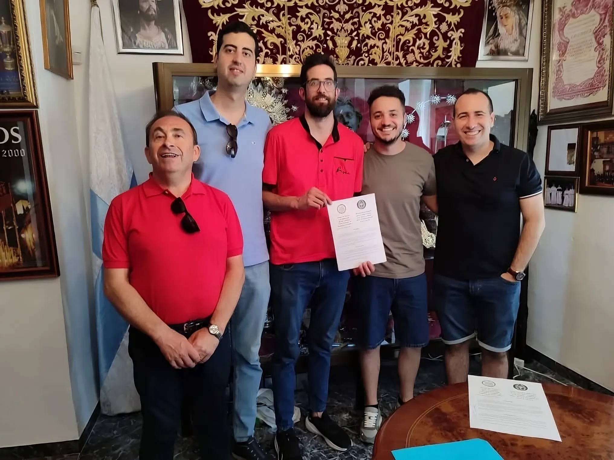 La AMC Pedro Lavirgen de Bujalance firma convenio con la Hdad de la Amargura de Martos. Foto: AMC Pedro Lavirgen