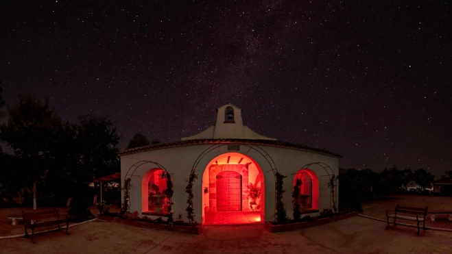 que ver en adamuz ermita nuesta madre del sol cielo nocturno