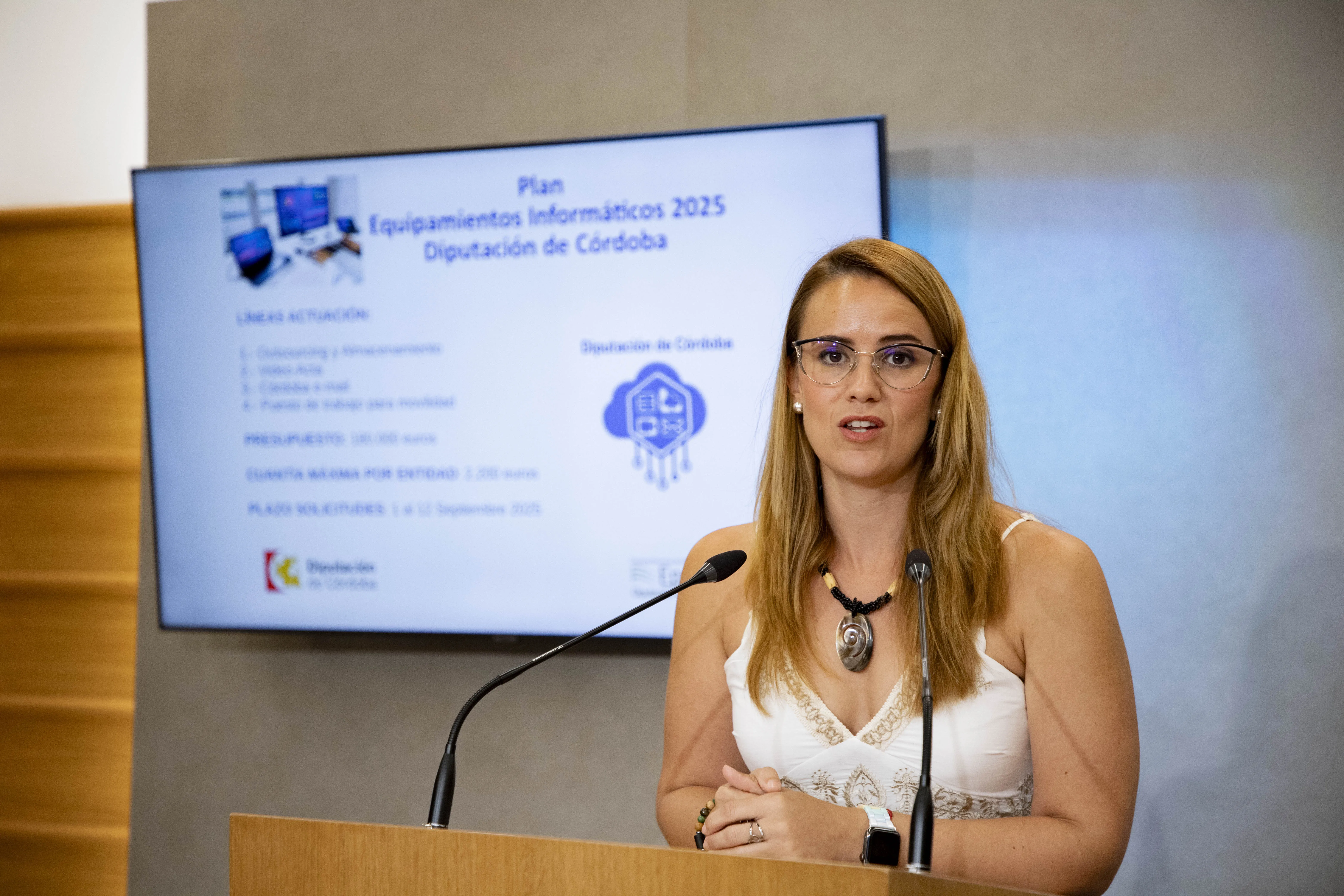 Sara Alguacil, delegada de Desarrollo Tecnológico y de Eprinsa. Foto: Diputación de Córdoba