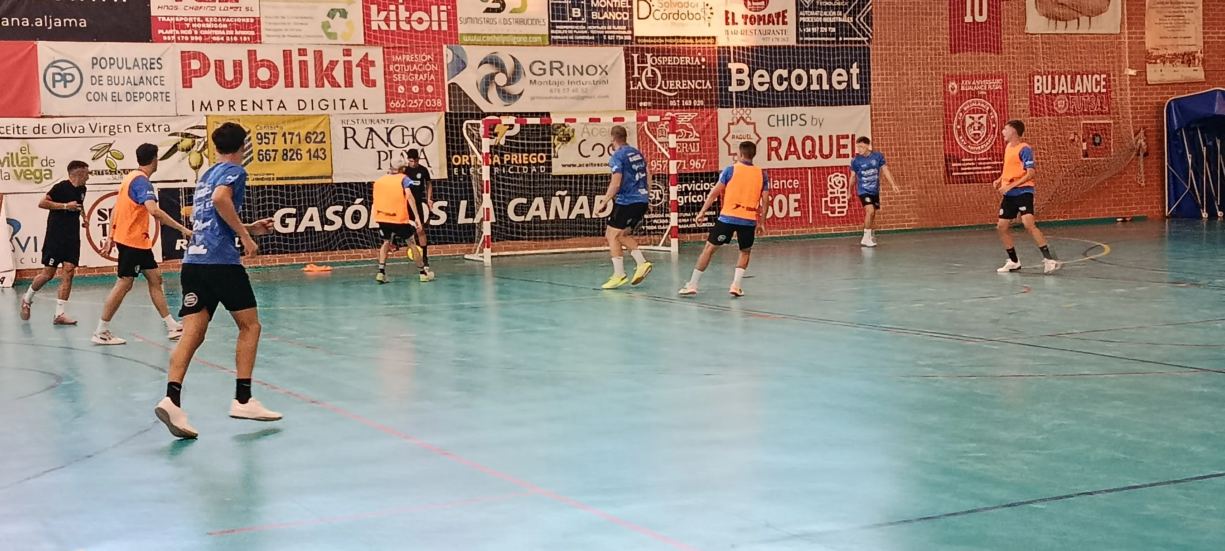 El CD Beconet Bujalance FS empezó este lunes los entrenamientos de cara a la nueva temporada.