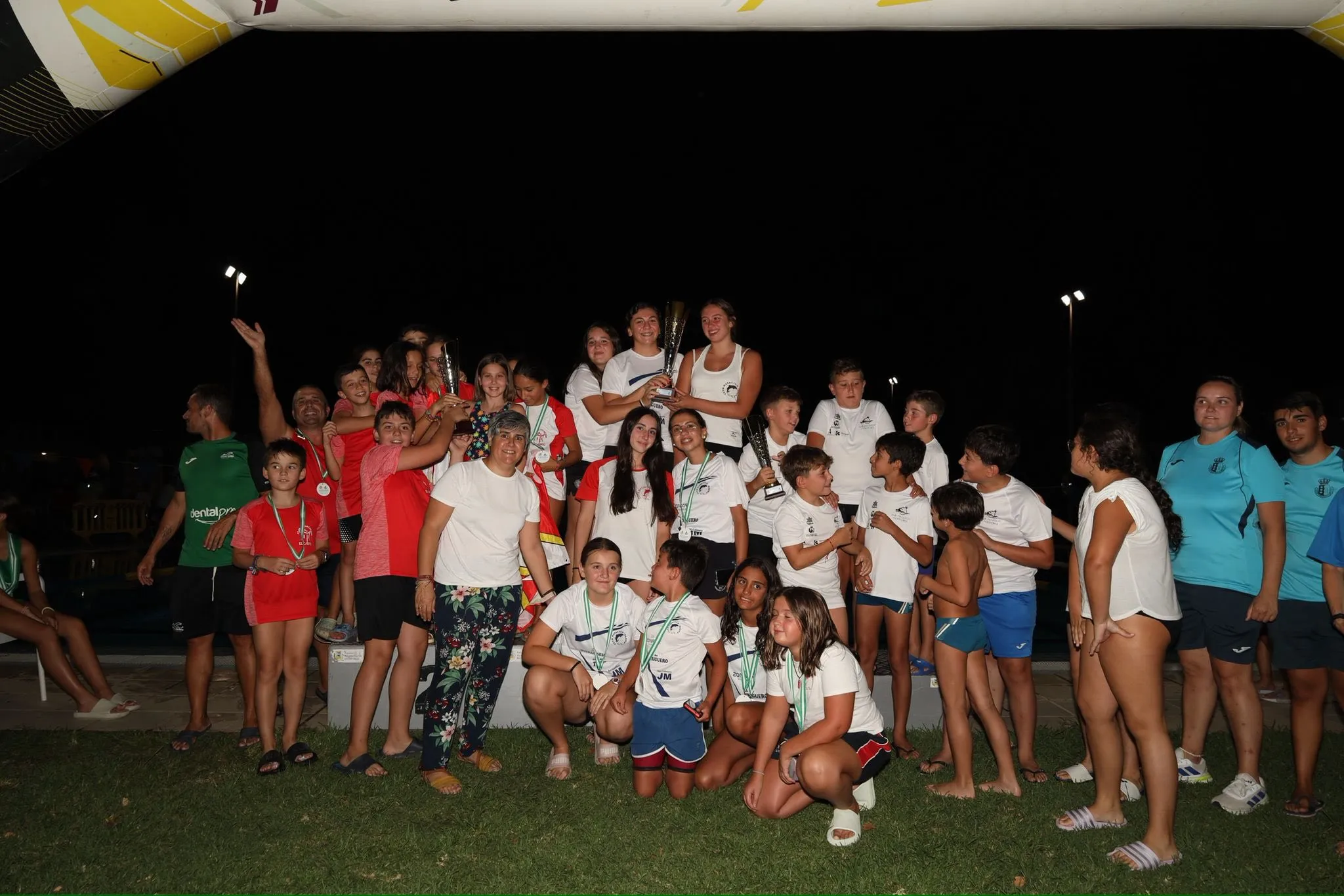 Éxito absoluto en el XXIV Trofeo de Natación de Montoro. Foto: CN Montoro