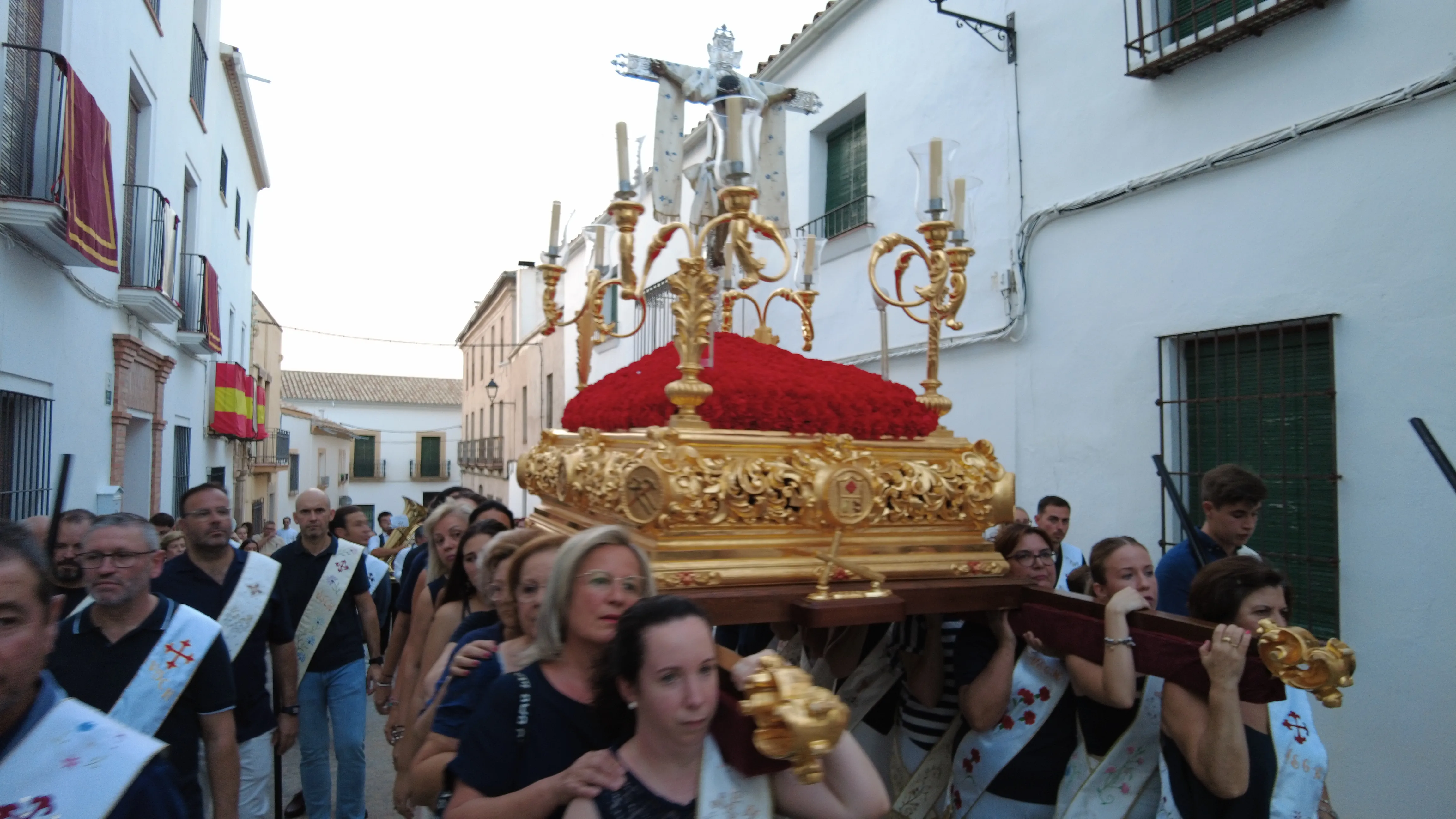 Traslado del Cristo Chico del Humilladero como punto de origen a la Feria de los Cristos de Lopera