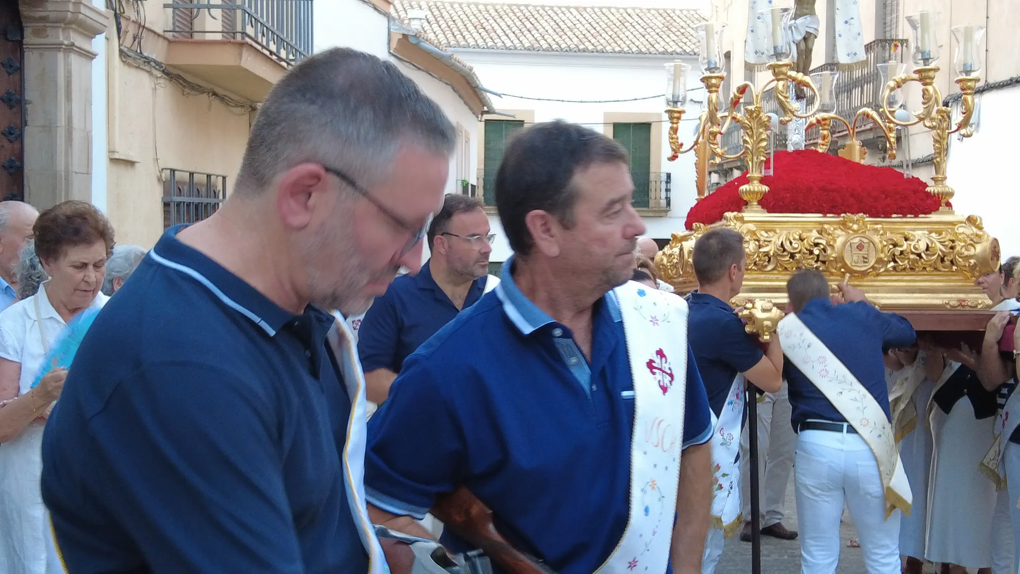 Traslado del Cristo Chico del Humilladero como punto de origen a la Feria de los Cristos de Lopera