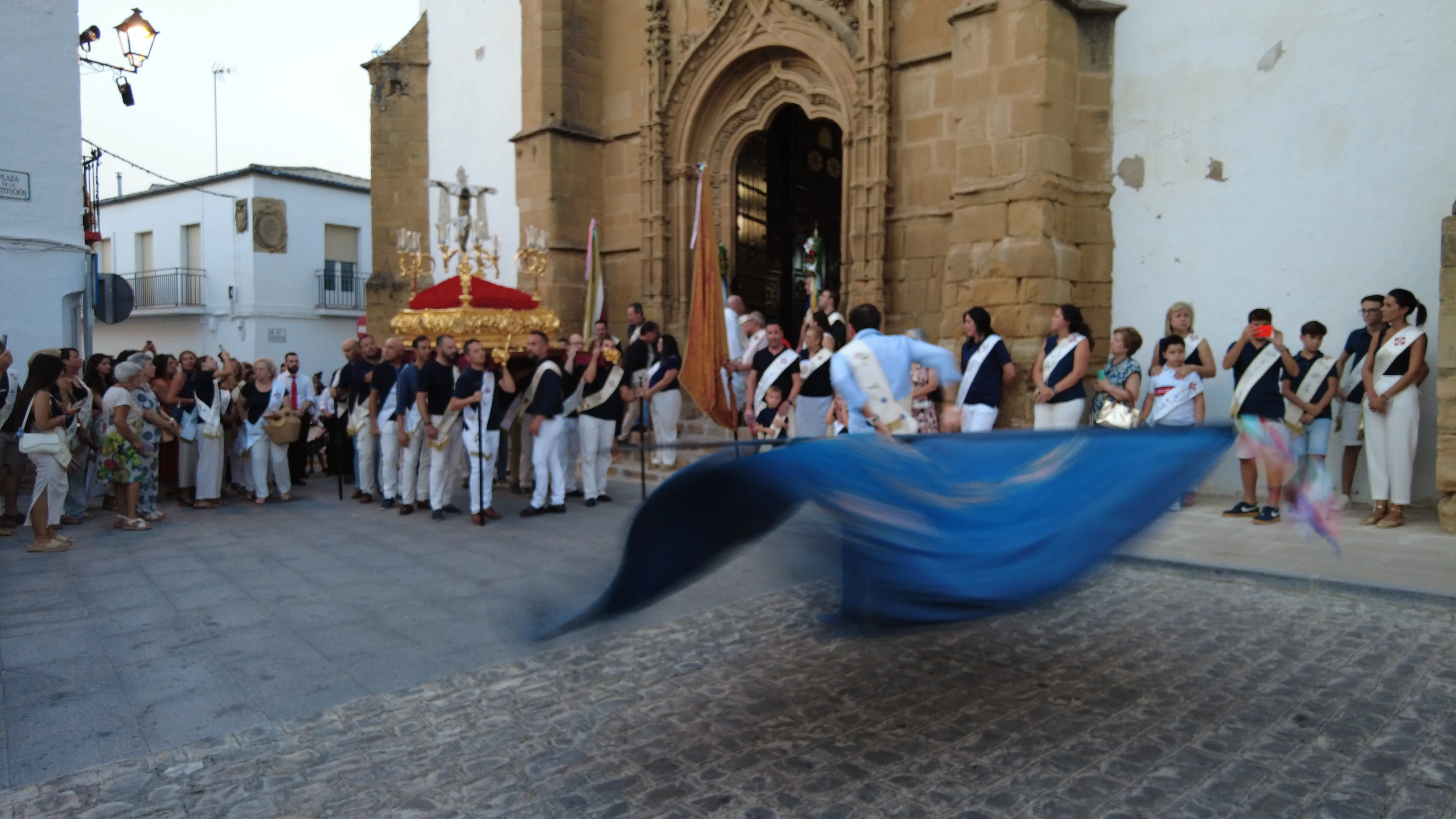 Traslado del Cristo Chico del Humilladero como punto de origen a la Feria de los Cristos de Lopera