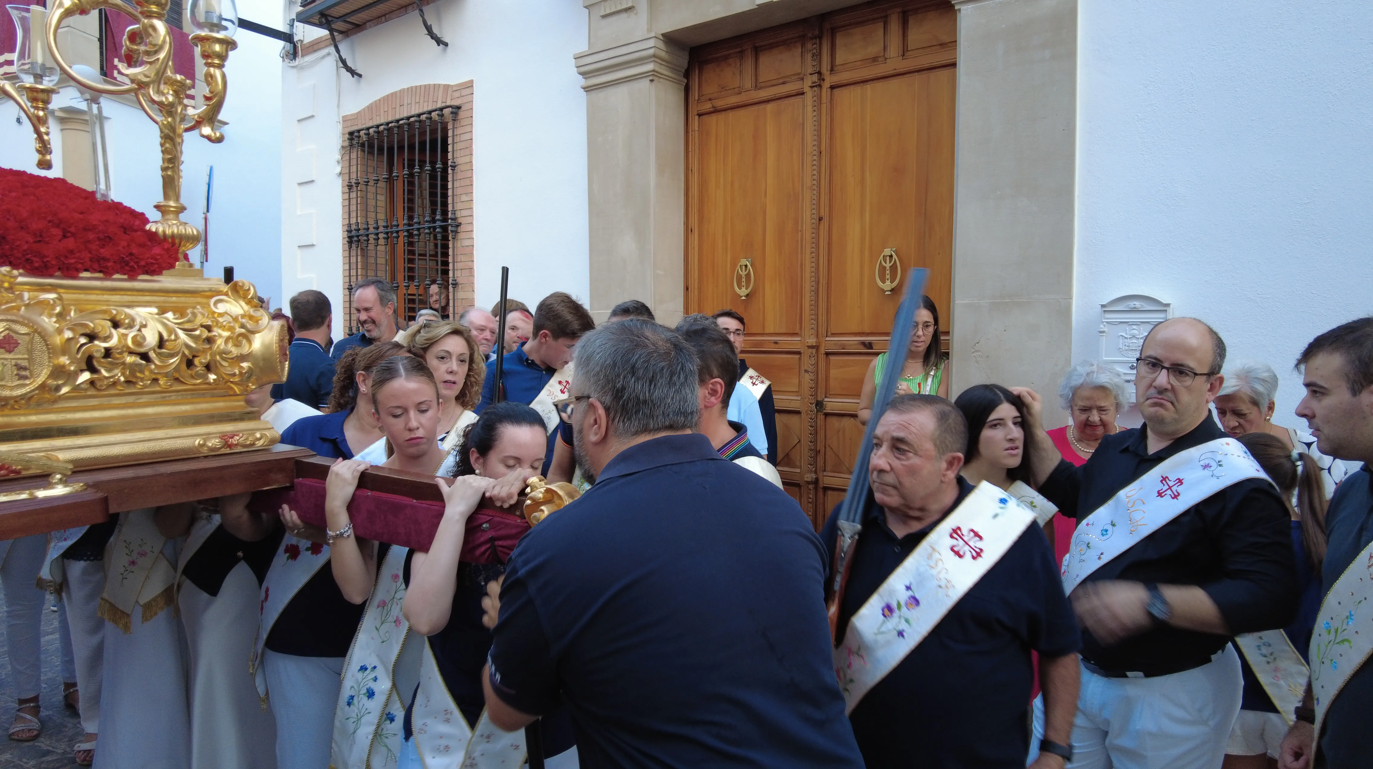 Traslado del Cristo Chico del Humilladero como punto de origen a la Feria de los Cristos de Lopera