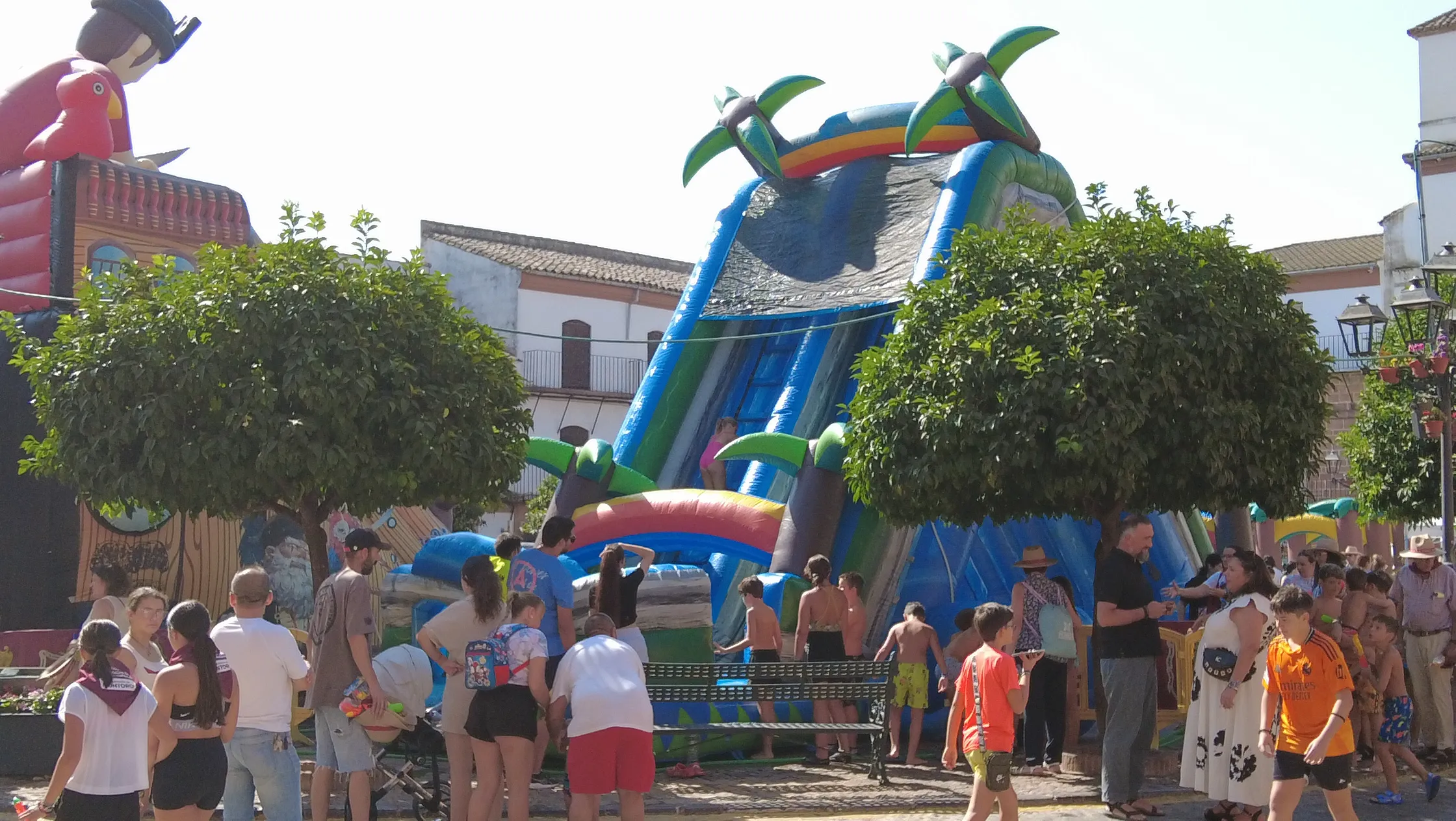 La fiesta infantil junto a la suelta de la Diablilla de Montoro