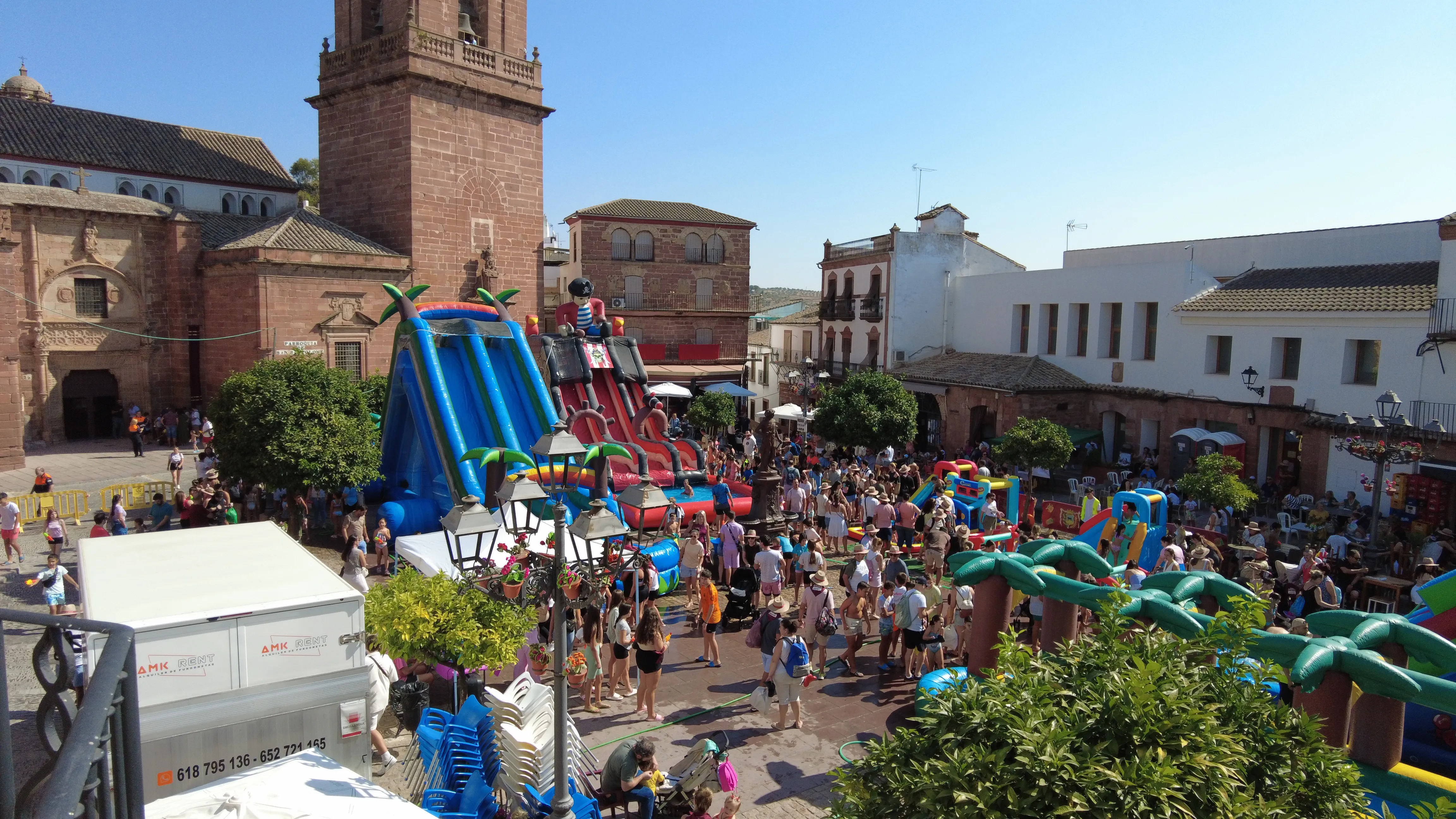 La fiesta infantil junto a la suelta de la Diablilla de Montoro