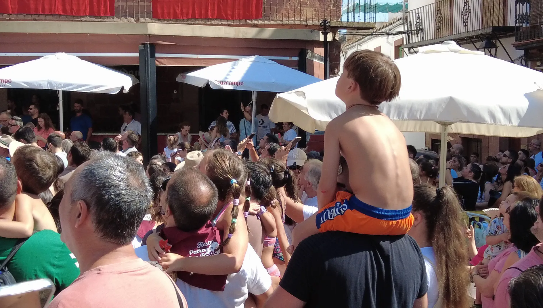 La fiesta infantil junto a la suelta de la Diablilla de Montoro