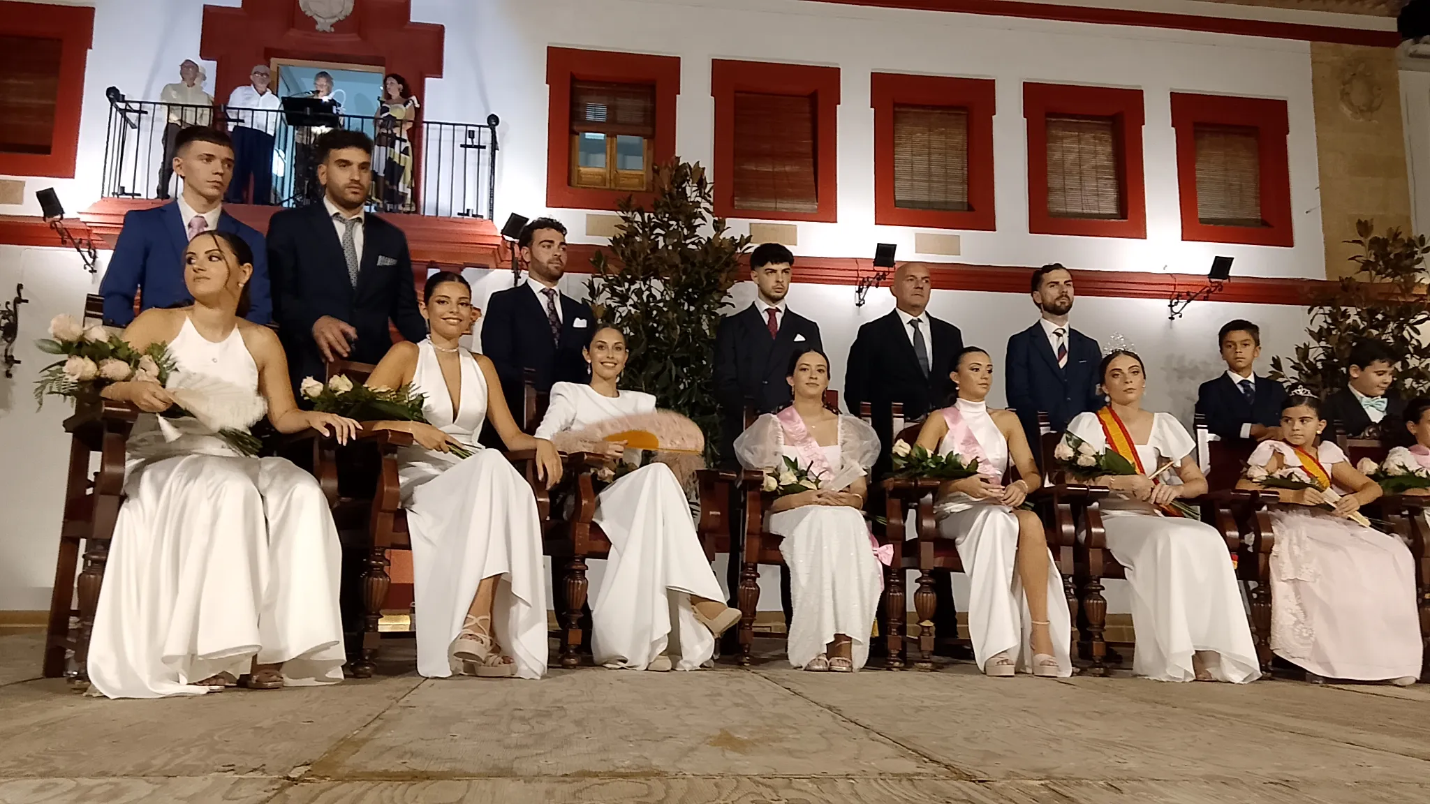 Pregón y posterior coronación de las reinas de la Feria de los Cristos