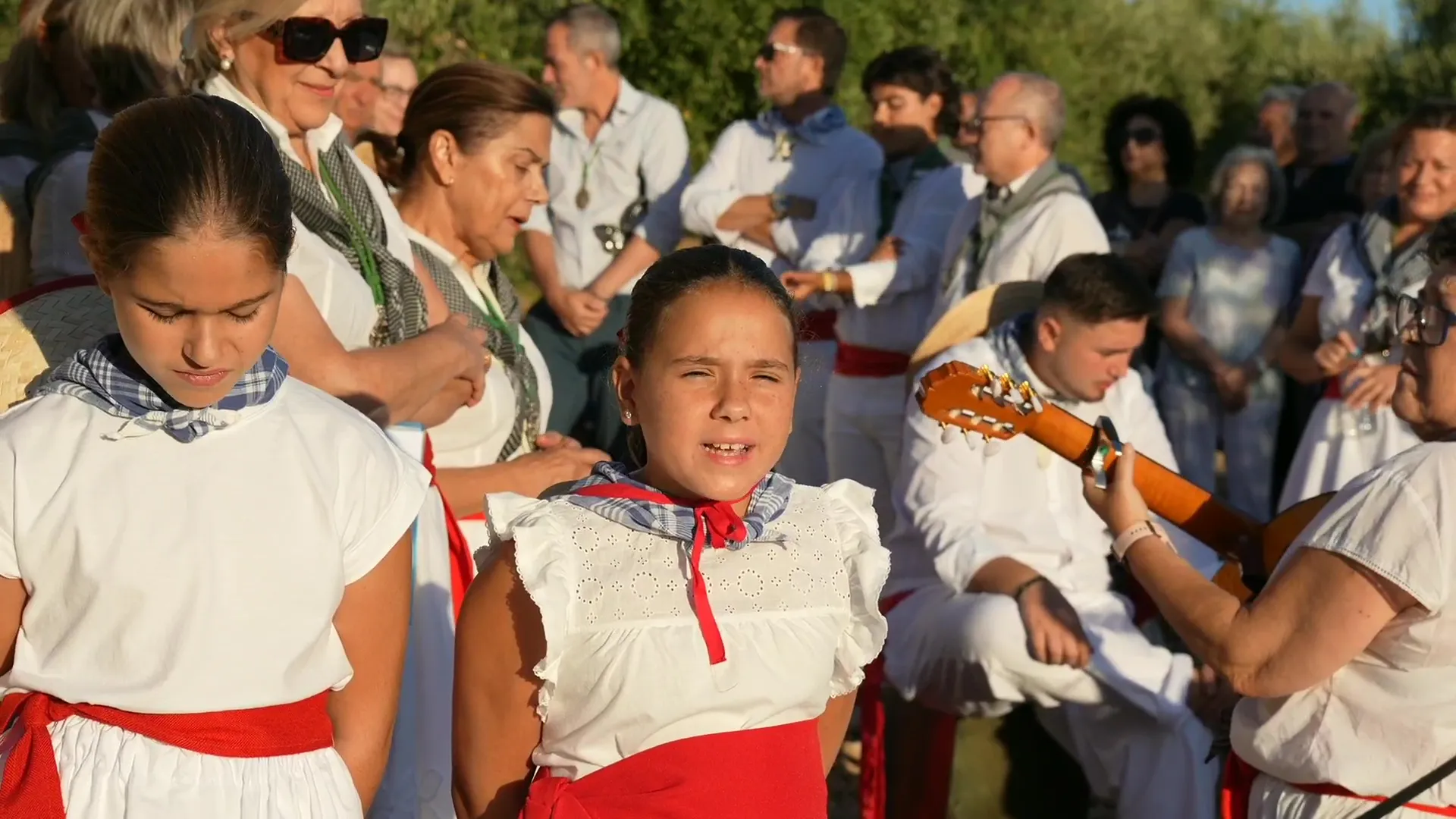 Misa en el humilladero de la Virgen de la Estrella en Villa del Río