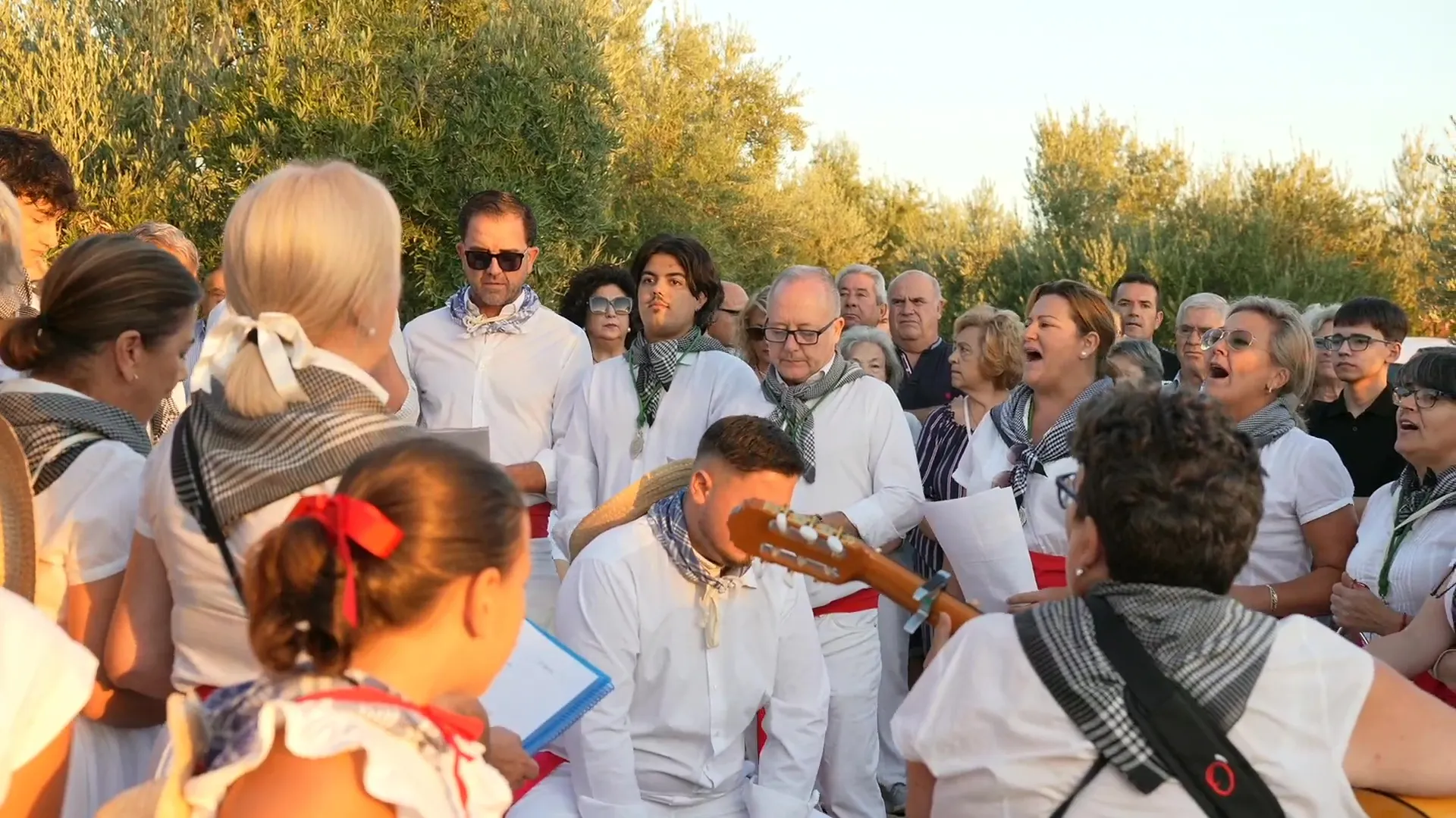 Misa en el humilladero de la Virgen de la Estrella en Villa del Río
