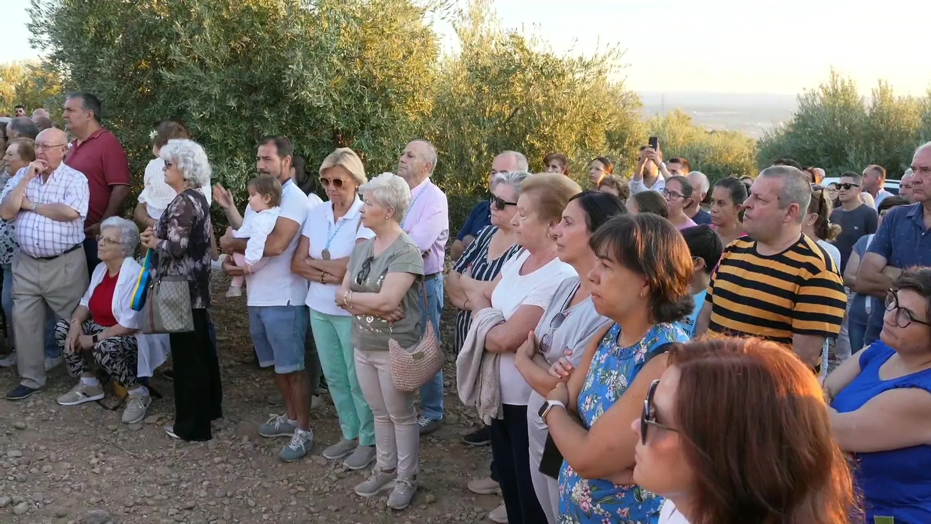 Misa en el humilladero de la Virgen de la Estrella en Villa del Río