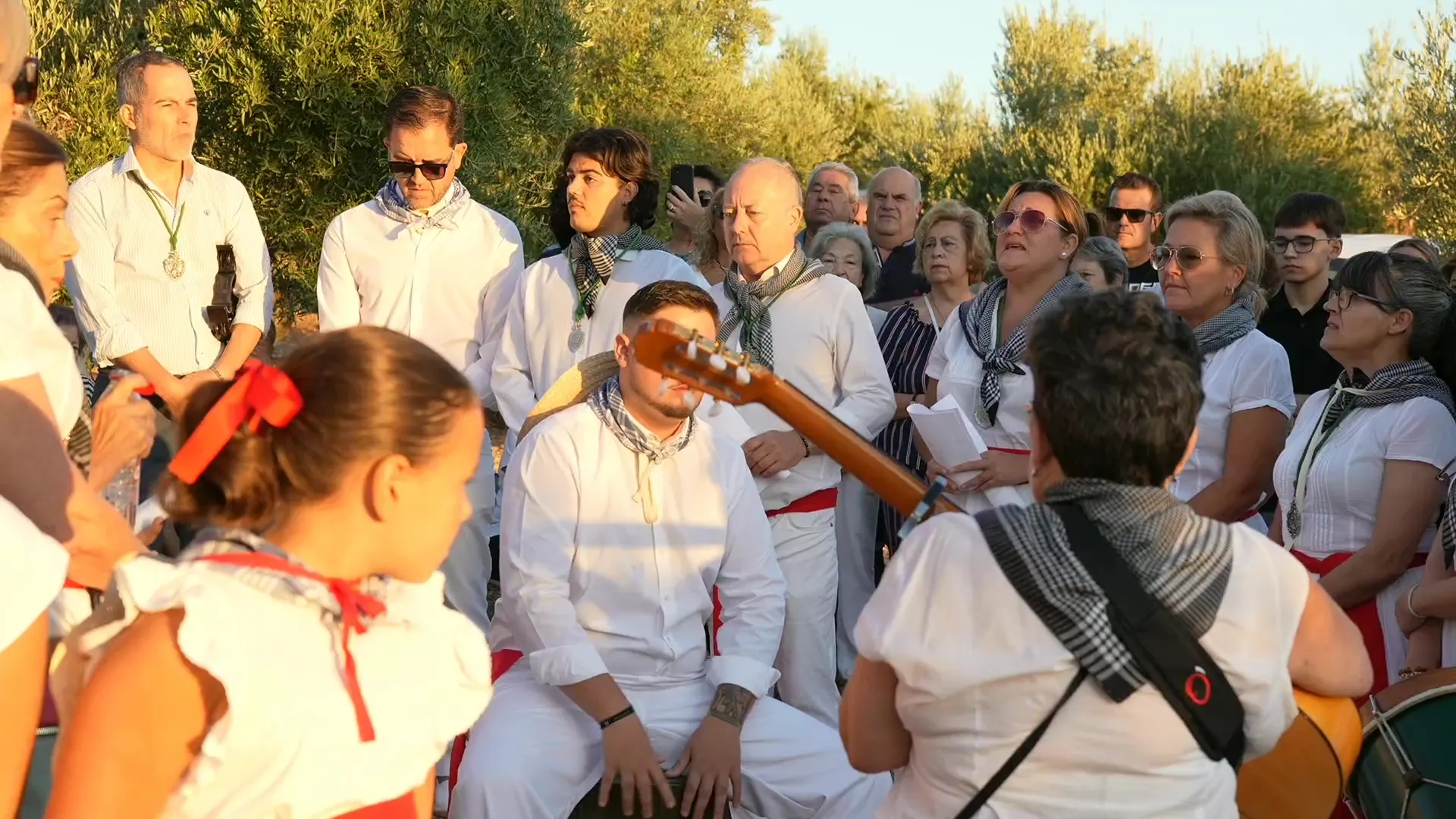 Misa en el humilladero de la Virgen de la Estrella en Villa del Río
