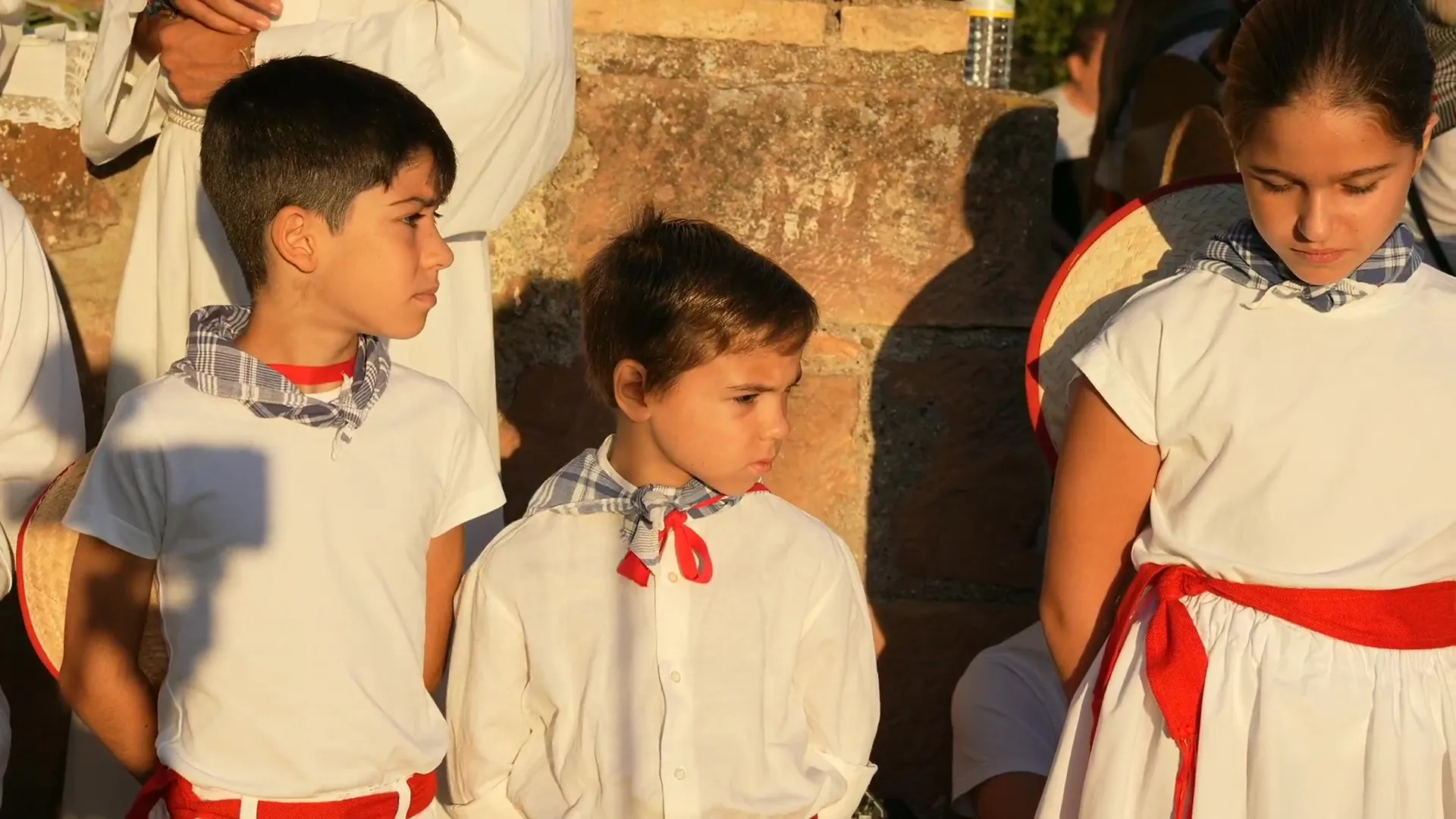 Misa en el humilladero de la Virgen de la Estrella en Villa del Río