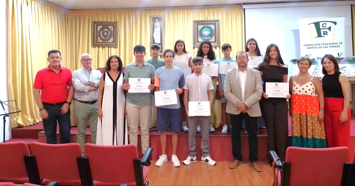 La Fundación Caja Rural premia a los mejores expedientes de Cañete de ...