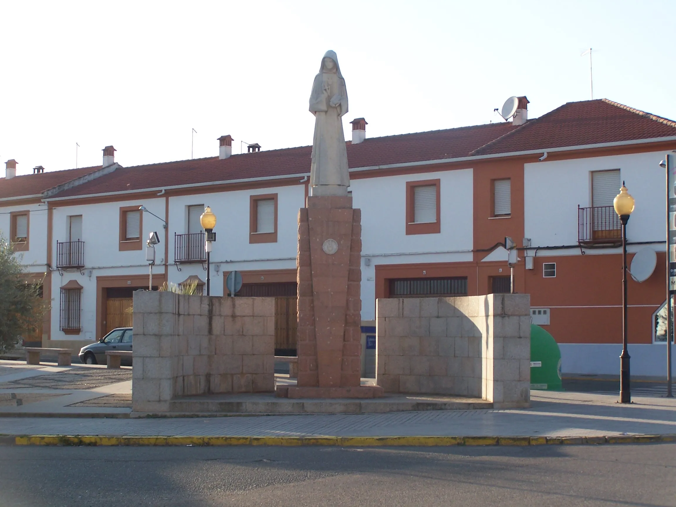El Ayuntamiento de Pedro Abad aprobó por unanimidad un Plan Económico-Financiero para corregir los desequilibrios de las cuentas municipales de 2024.