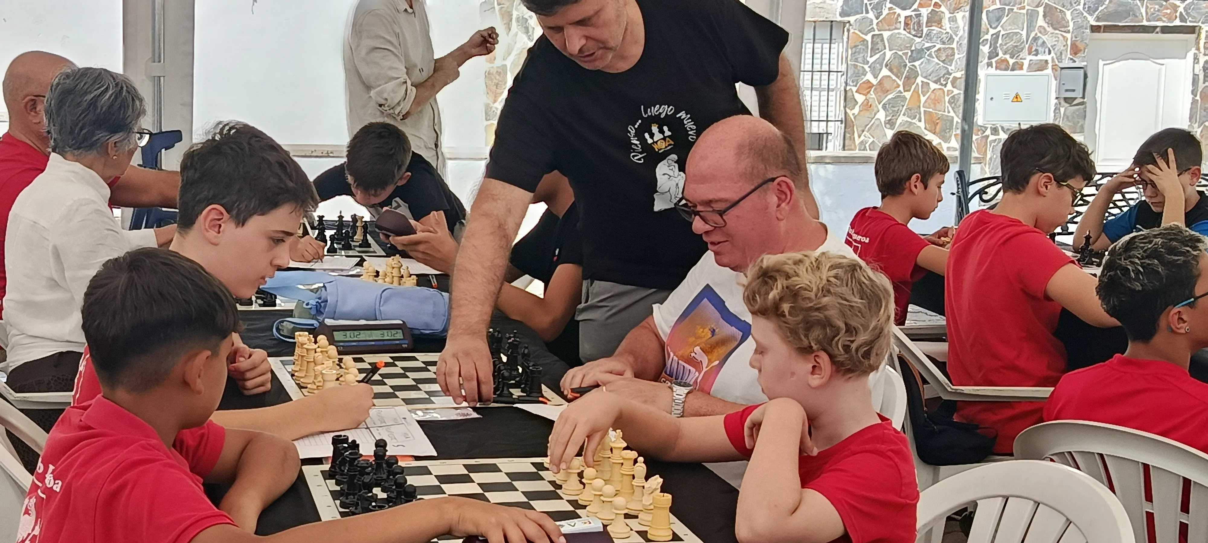 El torneo internacional reunió a más de 100 jugadores en Bujalance, con Cristóbal Blanco como campeón y Luisón como invitado especial
