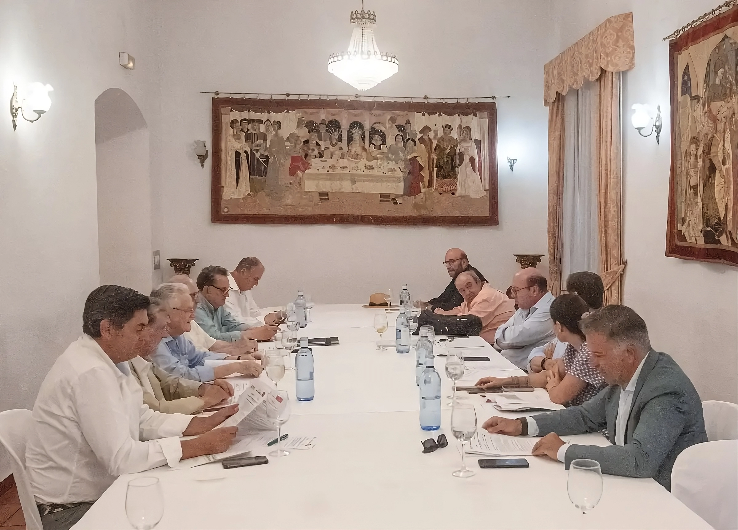 Miembros del jurado de los Premios Felipe González de Canales, encargados de valorar la trayectoria de los premiados en innovación, cooperativismo y sostenibilidad
