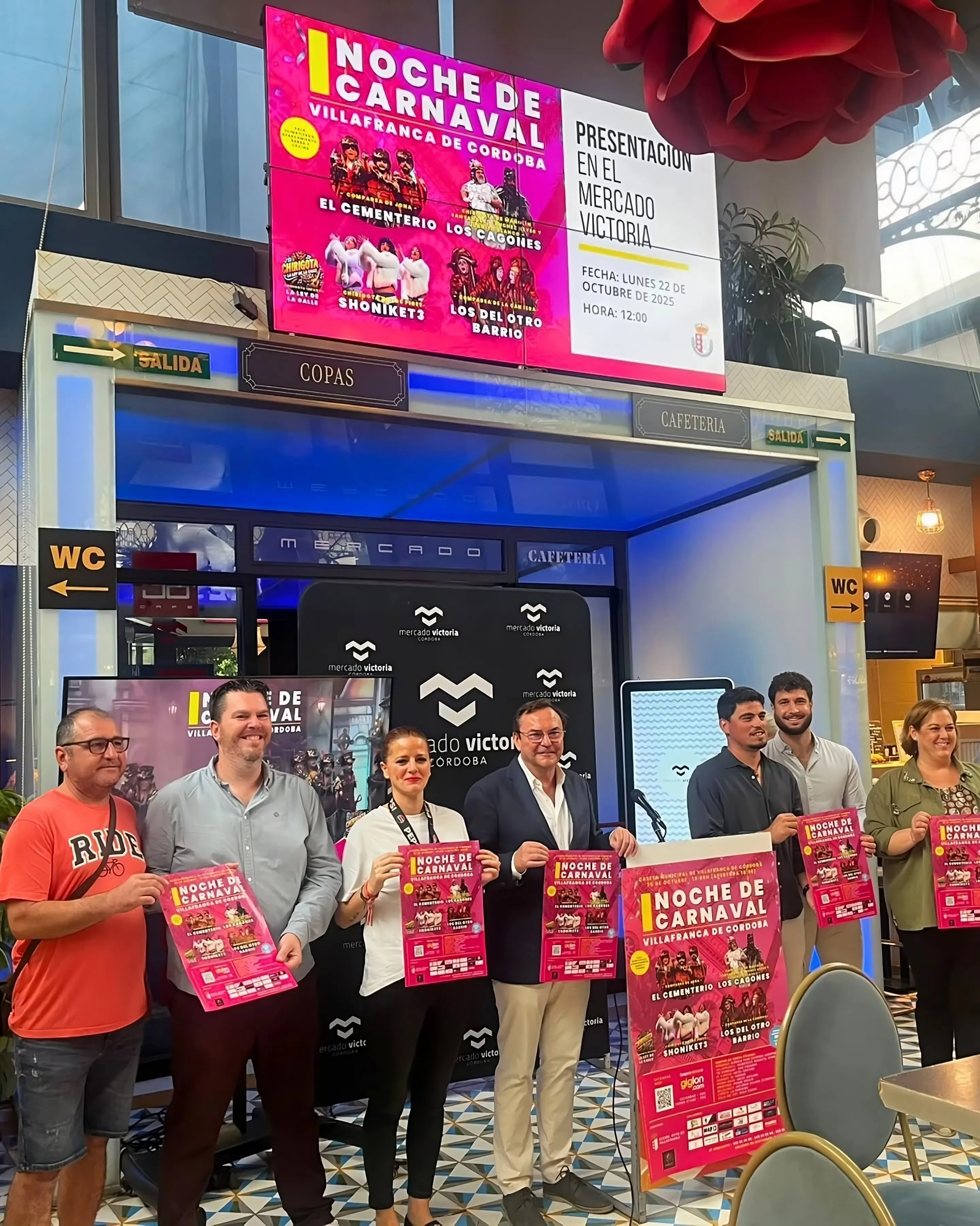 El Mercado Victoria de Córdoba acogió la presentación de la I Noche de Carnaval en Villafranca de Córdoba.