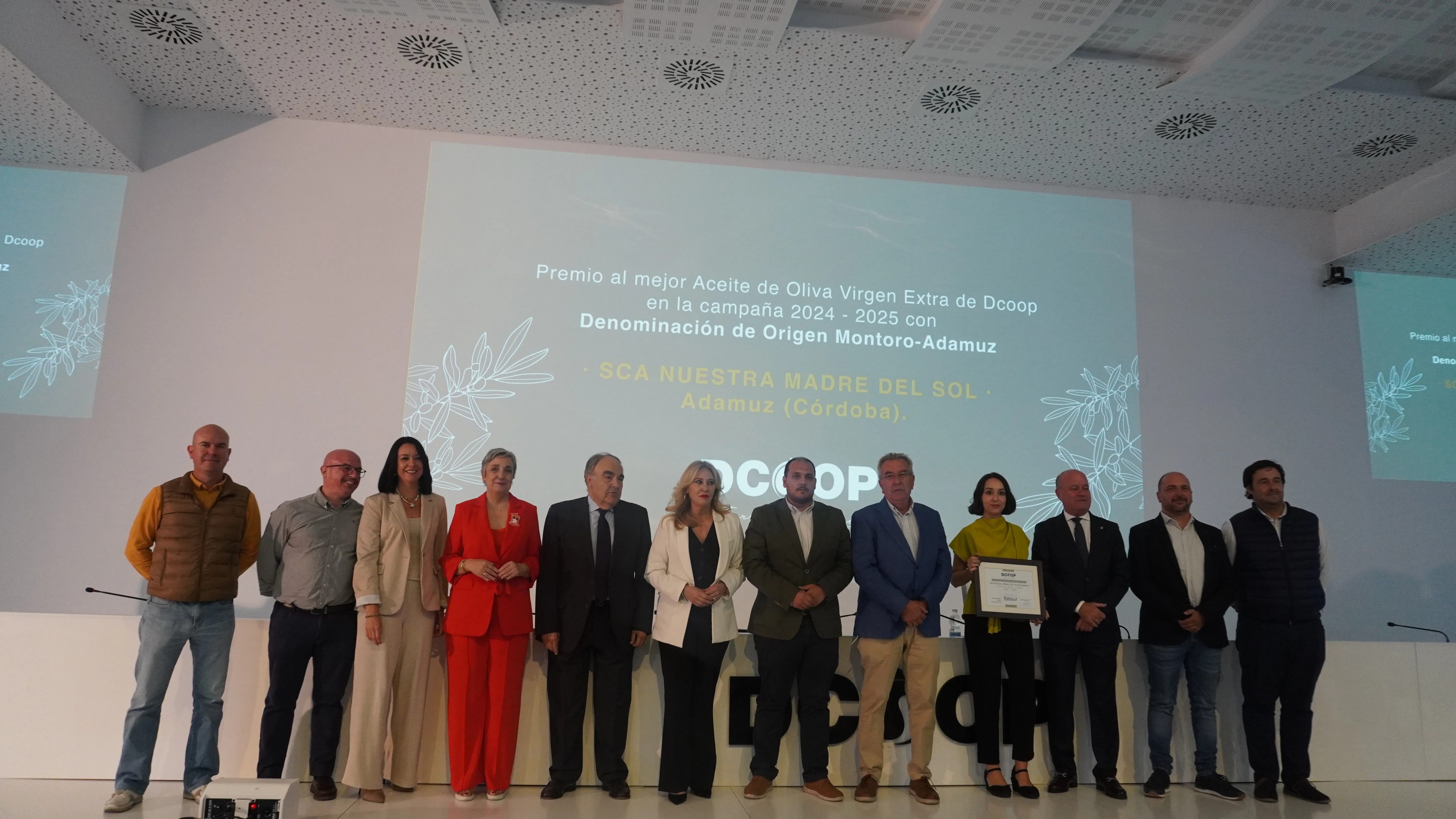 La S.C.A Nuestra Madre del Sol de Adamuz fue premiada en los premios DCOOP La S.C.A Nuestra Madre del Sol de Adamuz fue premiada en los premios DCOOP