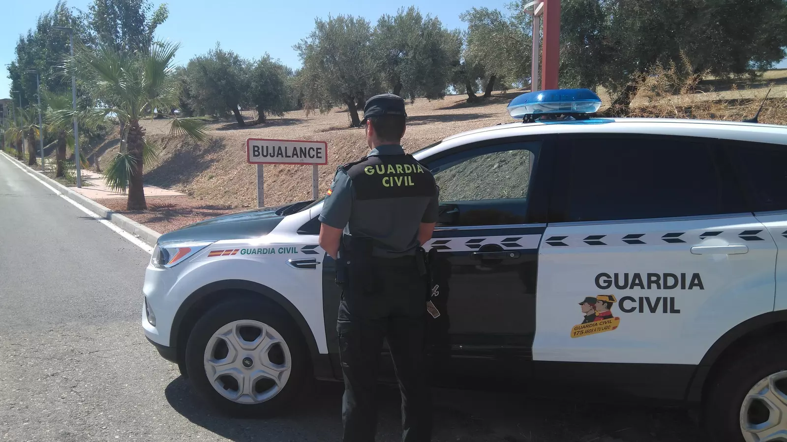 La Guardia Civil en Bujalance. Foto: GC