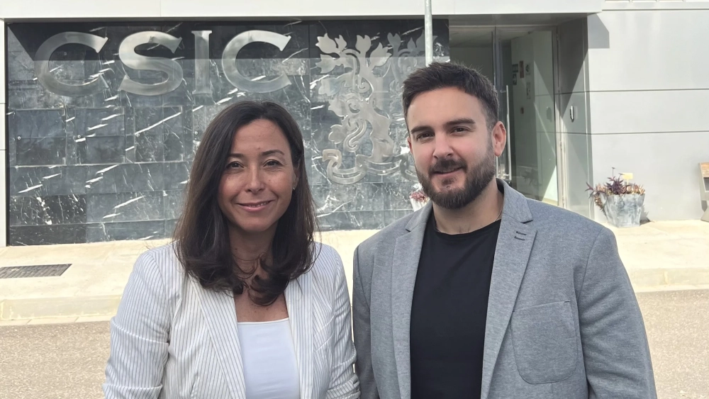 Elena Prats y Francisco J. Canales, autores de la investigación. Elena Prats y Francisco J. Canales, autores de la investigación.