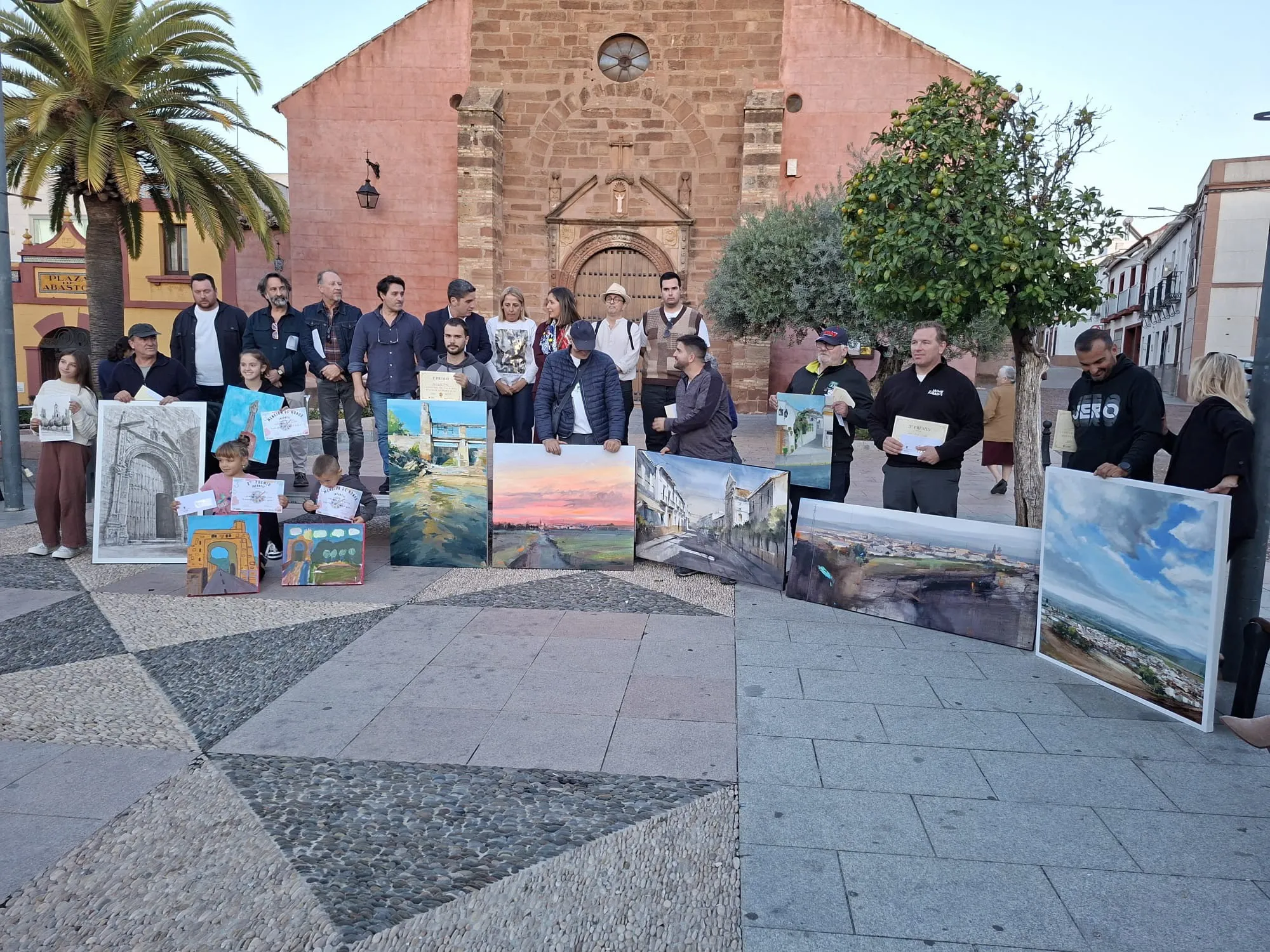 El Ayuntamiento de Pedro Abad reconoció el talento de los ganadores del I Concurso de Pintura Rápida. Foto: Ayuntamiento de Pedro Abad