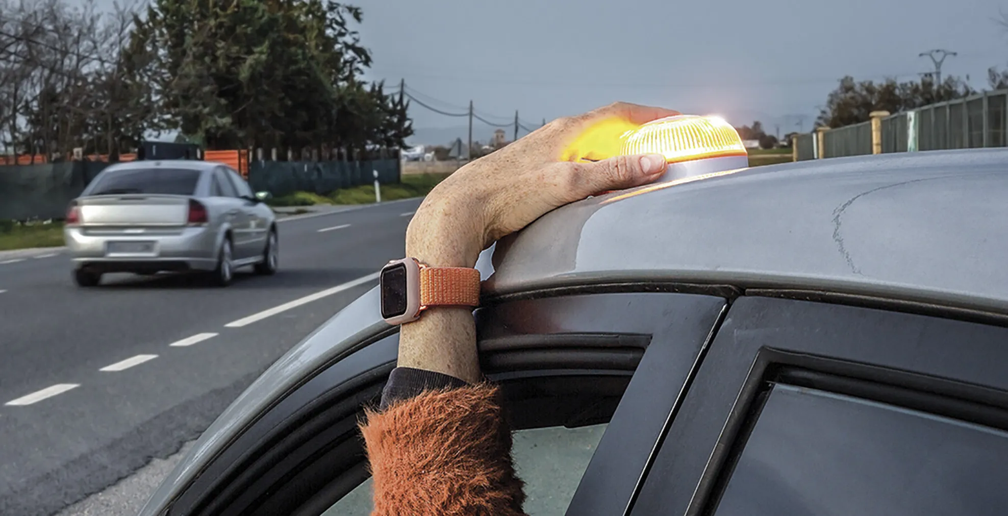 Baliza V 16 geolocalizada . Foto DGT.