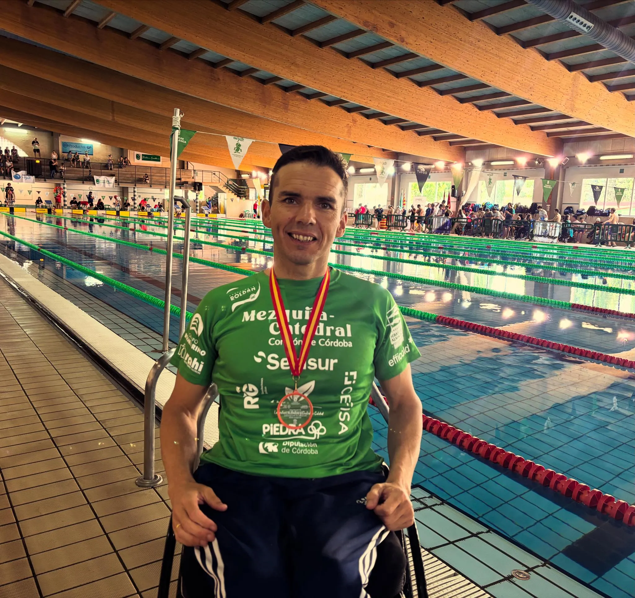 Paco Salinas 'Koki' tras lograr una nueva medalla. Foto: Paco Salinas
