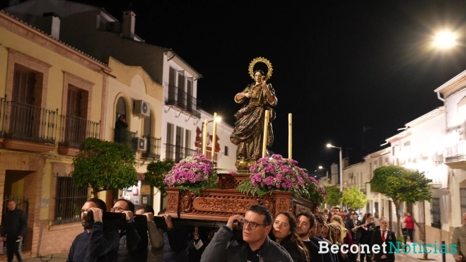 La imagen de Santa Cecilia procesionó por las calles de Lopera La imagen de Santa Cecilia procesionó por las calles de Lopera