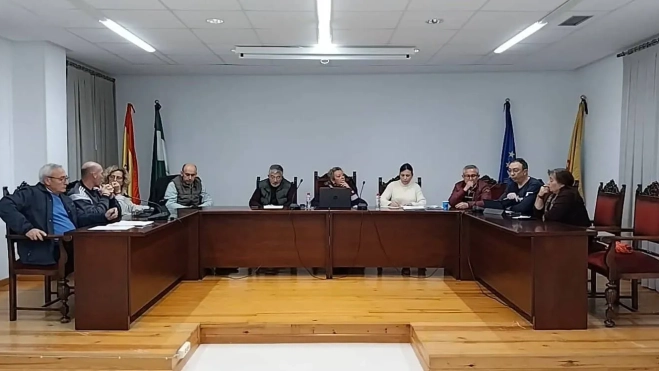 Pleno extraordinario en Lopera