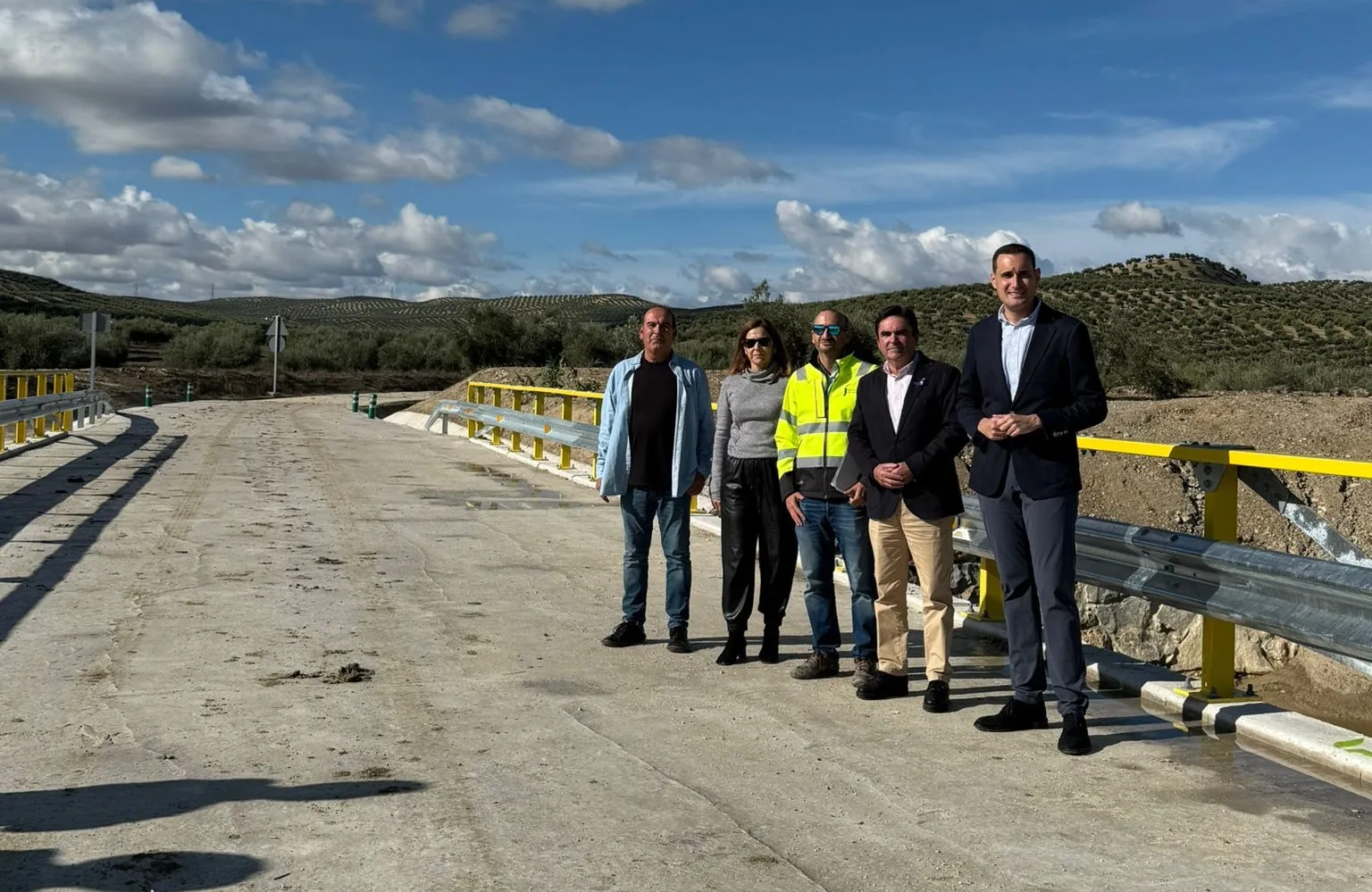 Intervención de la Diputación de Jaén que mejora las infraestructuras entre Cañete de las Torres y Porcuna.