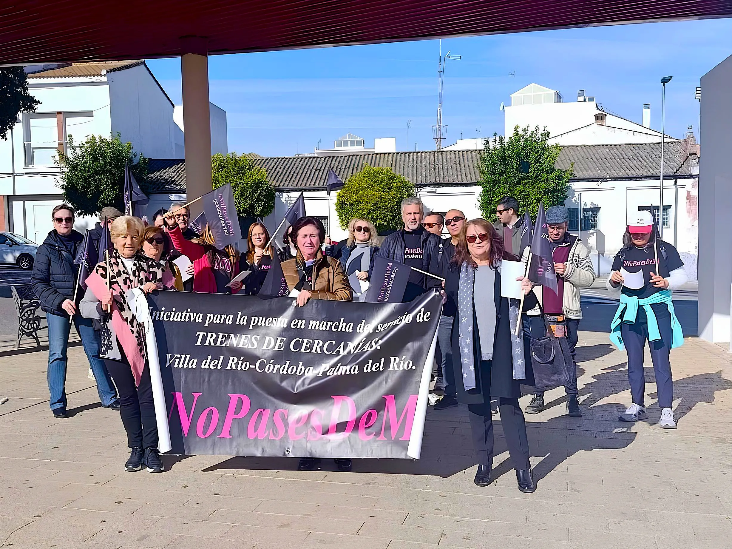 Manifestación de la plataforma 'No pases de mí' en El Carpio.
