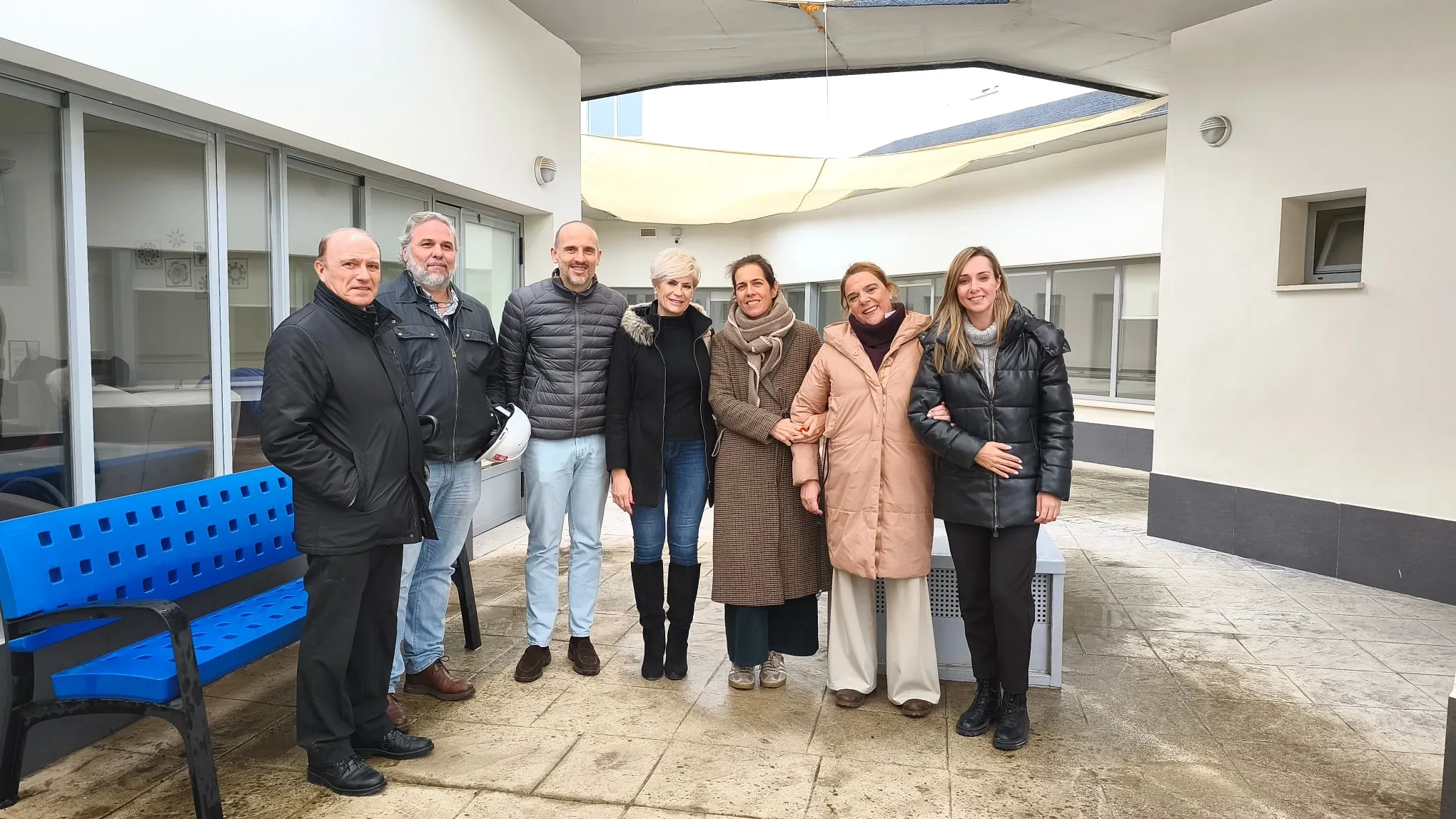 Autoridades del Ayto. Villa del Río en la visita a las obras de la residencia