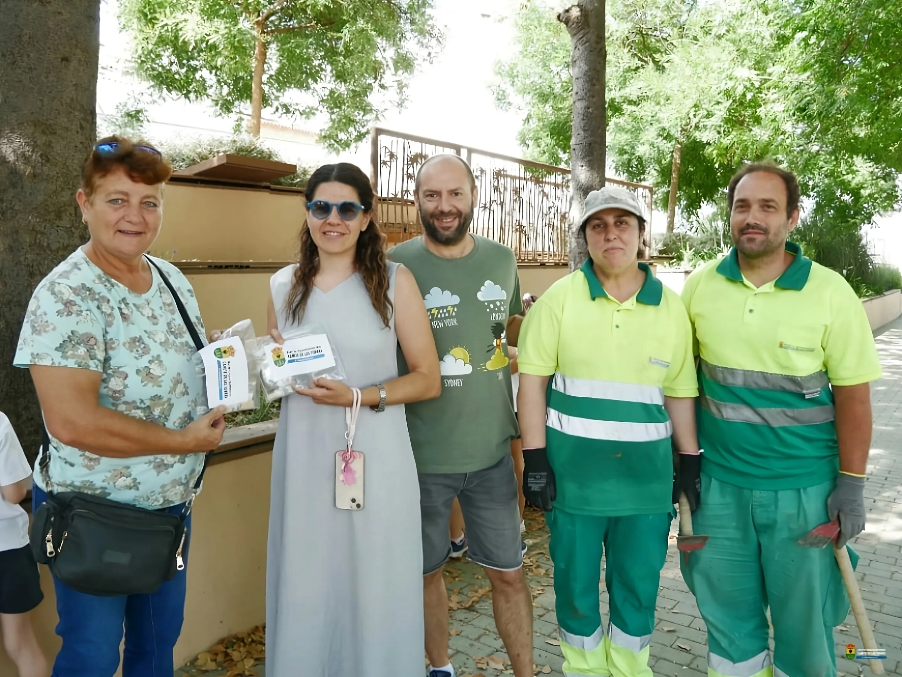 Participantes del programa 'Cuida tu jardín'. Foto: Ayuntamiento de Cañete de las Torres